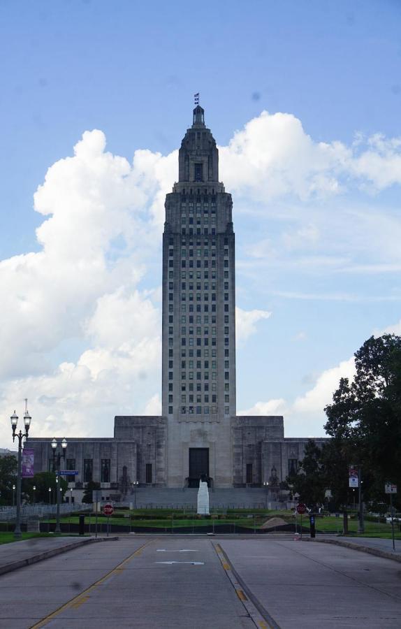 Stylish Downtown High-Rise - 2Bd Apartment Baton Rouge Exterior photo